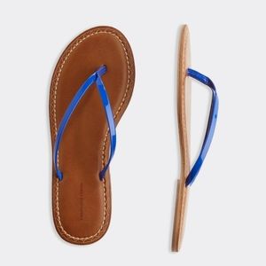 Vineyard Vines Flip Flops